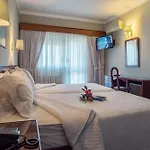 מלון Boavista Ii 3*